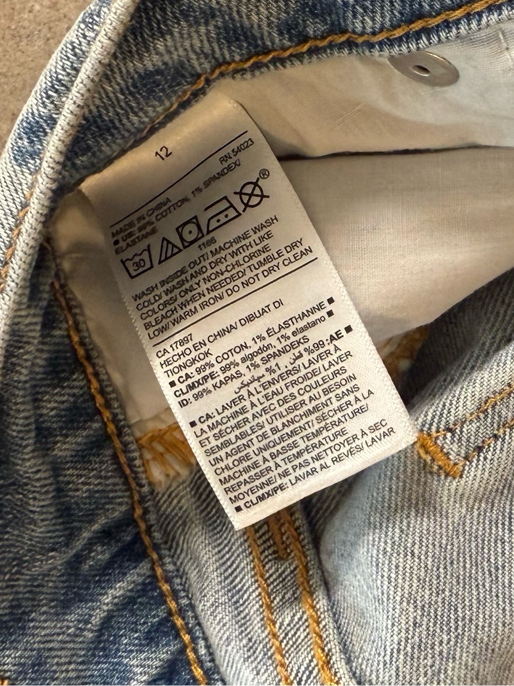 Old Navy Light Wash Patchwork Women's Jeans Custom - Picture 8 of 10